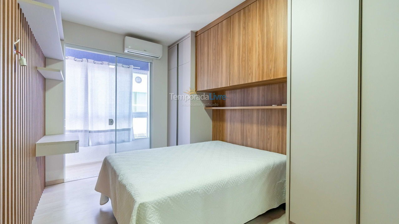 Apartment for vacation rental in Bombinhas (Praia de Bombas)