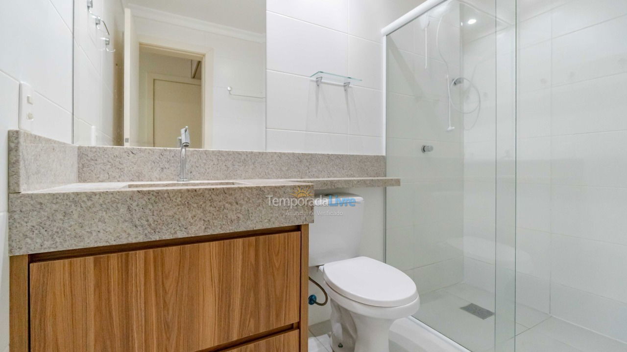 Apartment for vacation rental in Bombinhas (Praia de Bombas)
