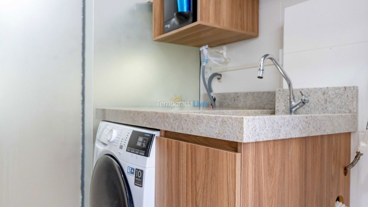 Apartment for vacation rental in Bombinhas (Praia de Bombas)