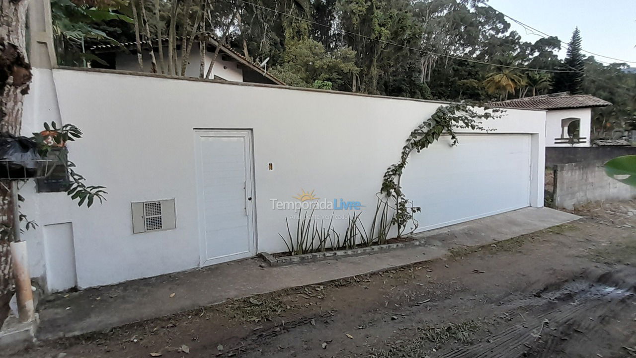 Casa para aluguel de temporada em São Sebastião (Barequeçaba)