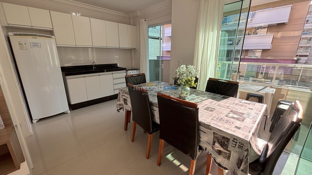 Apartamento para aluguel de temporada em Bombinhas (Praia de Bombas)