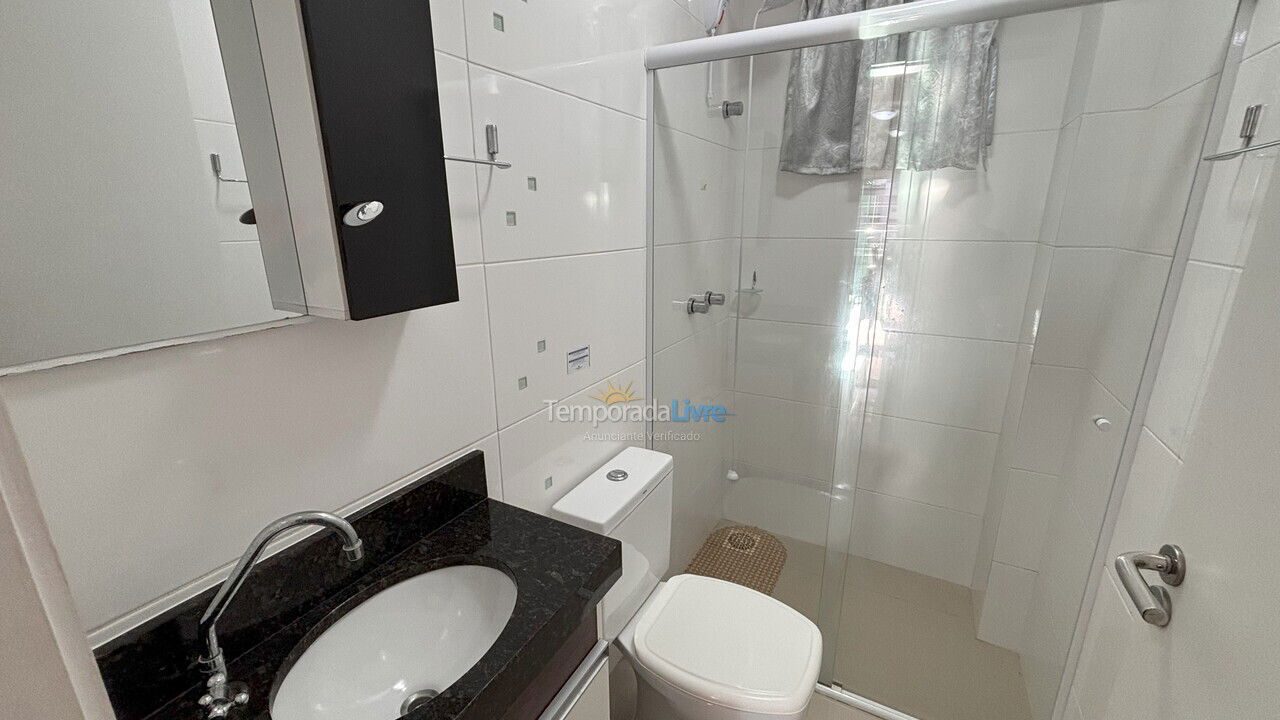 Apartamento para aluguel de temporada em Bombinhas (Praia de Bombas)