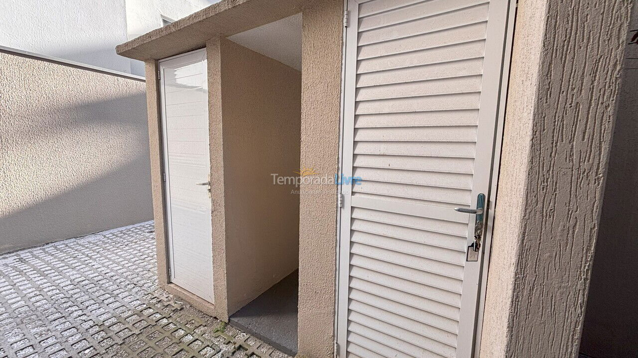 Apartamento para aluguel de temporada em Bombinhas (Praia de Bombas)