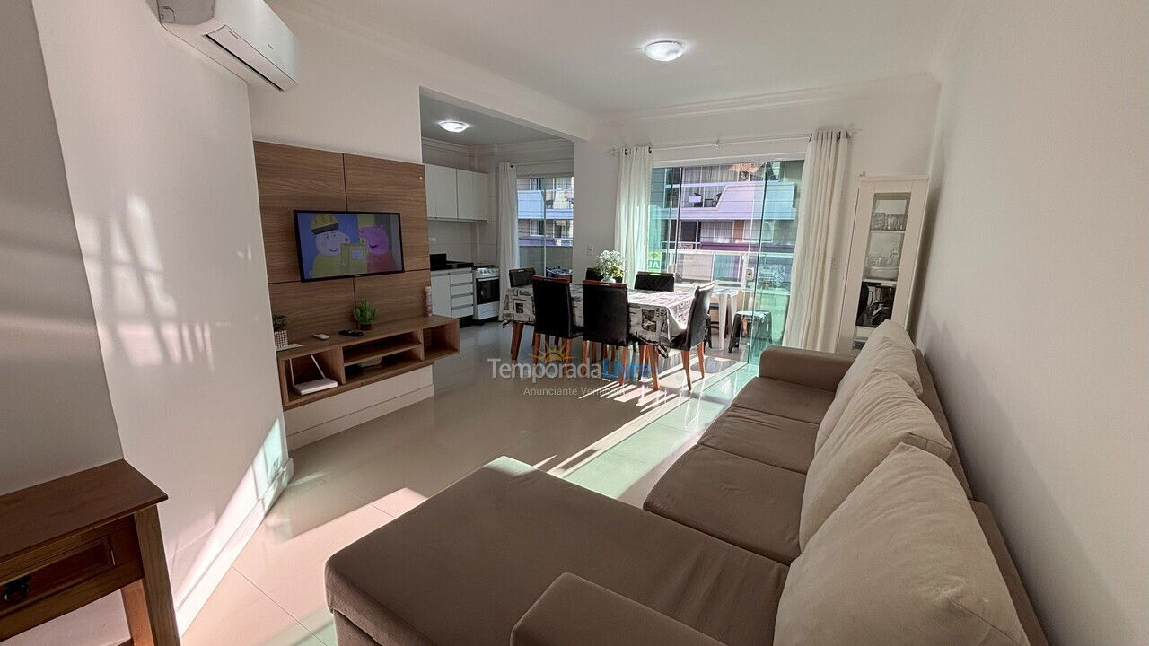 Apartamento para aluguel de temporada em Bombinhas (Praia de Bombas)