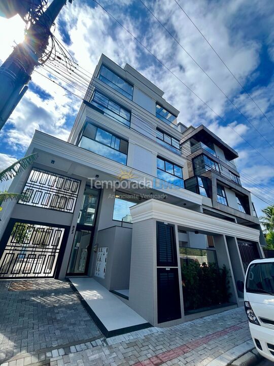 Apartamento para aluguel de temporada em Bombinhas (Mariscal)