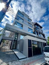 COBERTURA DUPLEX DE LUXO COM VISTA PARA O MAR EM MARISCAL