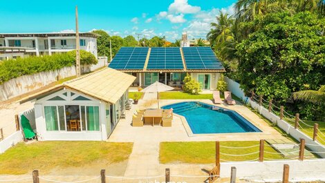 Casa Frente-Mar Pé na Areia em Serrambi, PE