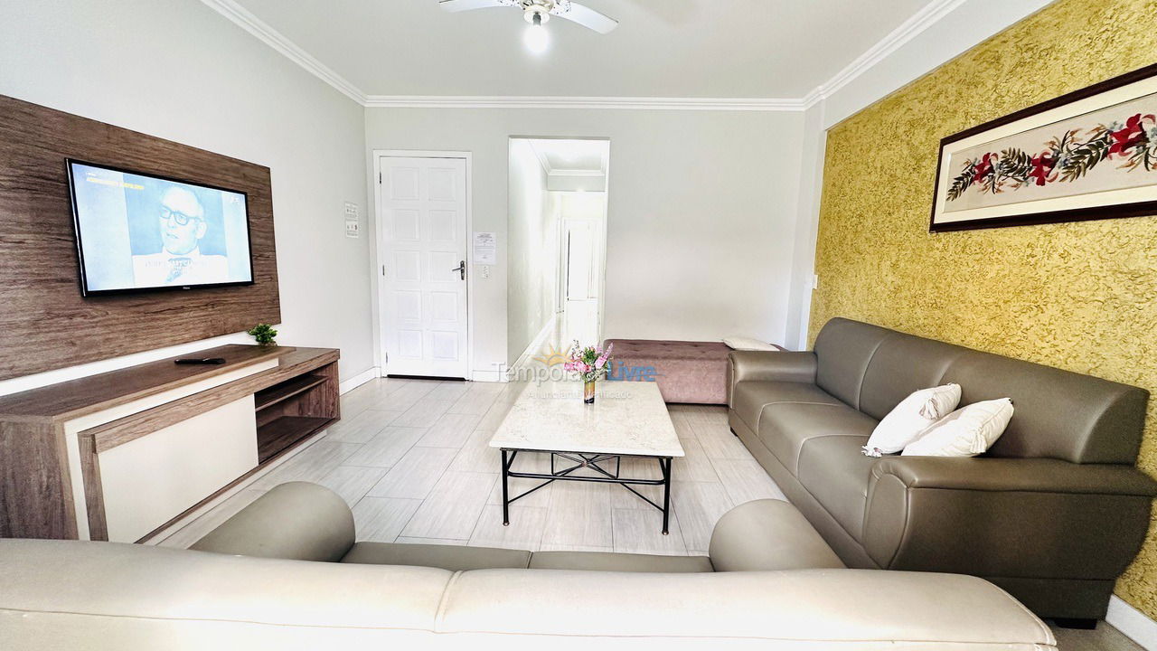 Apartment for vacation rental in Balneário Camboriú (Praia Central)