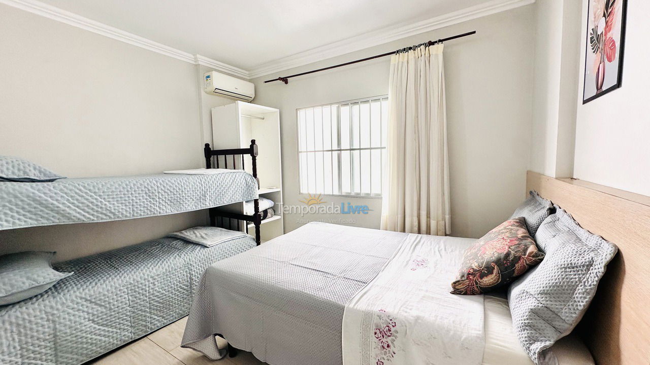 Apartment for vacation rental in Balneário Camboriú (Praia Central)