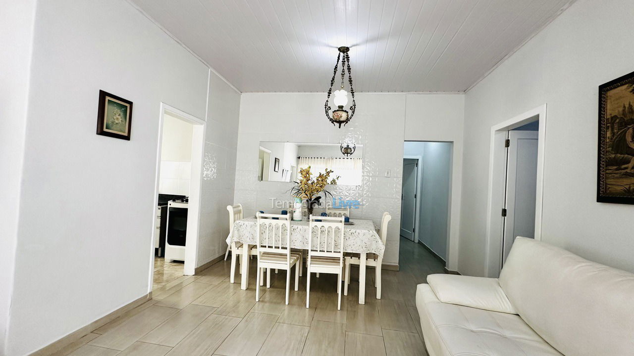 Casa para aluguel de temporada em Balneário Camboriú (Praia Central)