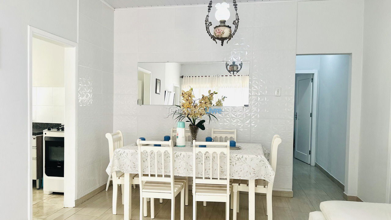 Casa para aluguel de temporada em Balneário Camboriú (Praia Central)