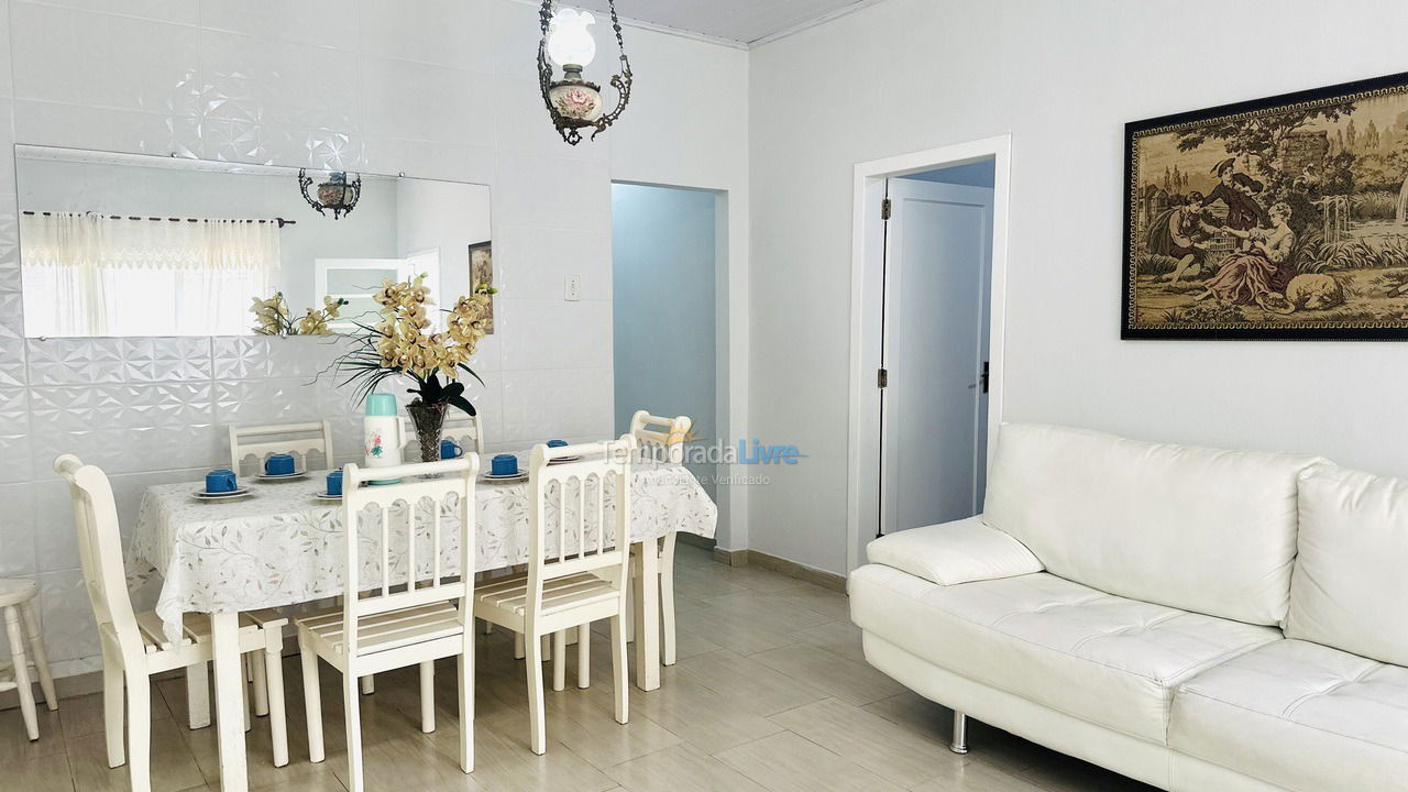 Casa para aluguel de temporada em Balneário Camboriú (Praia Central)