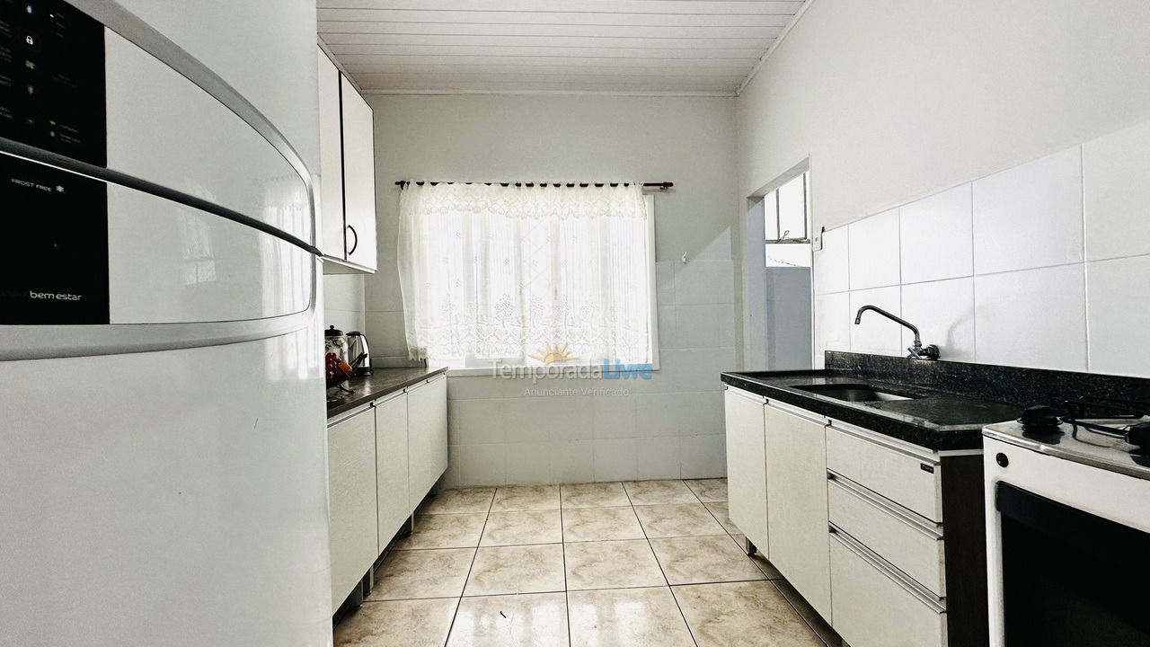 Casa para aluguel de temporada em Balneário Camboriú (Praia Central)