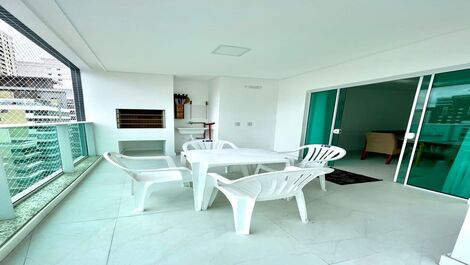 Well located 3 suite apartment