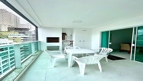 Well located 3 suite apartment