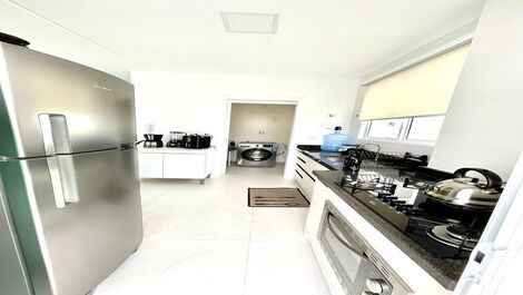 Well located 3 suite apartment