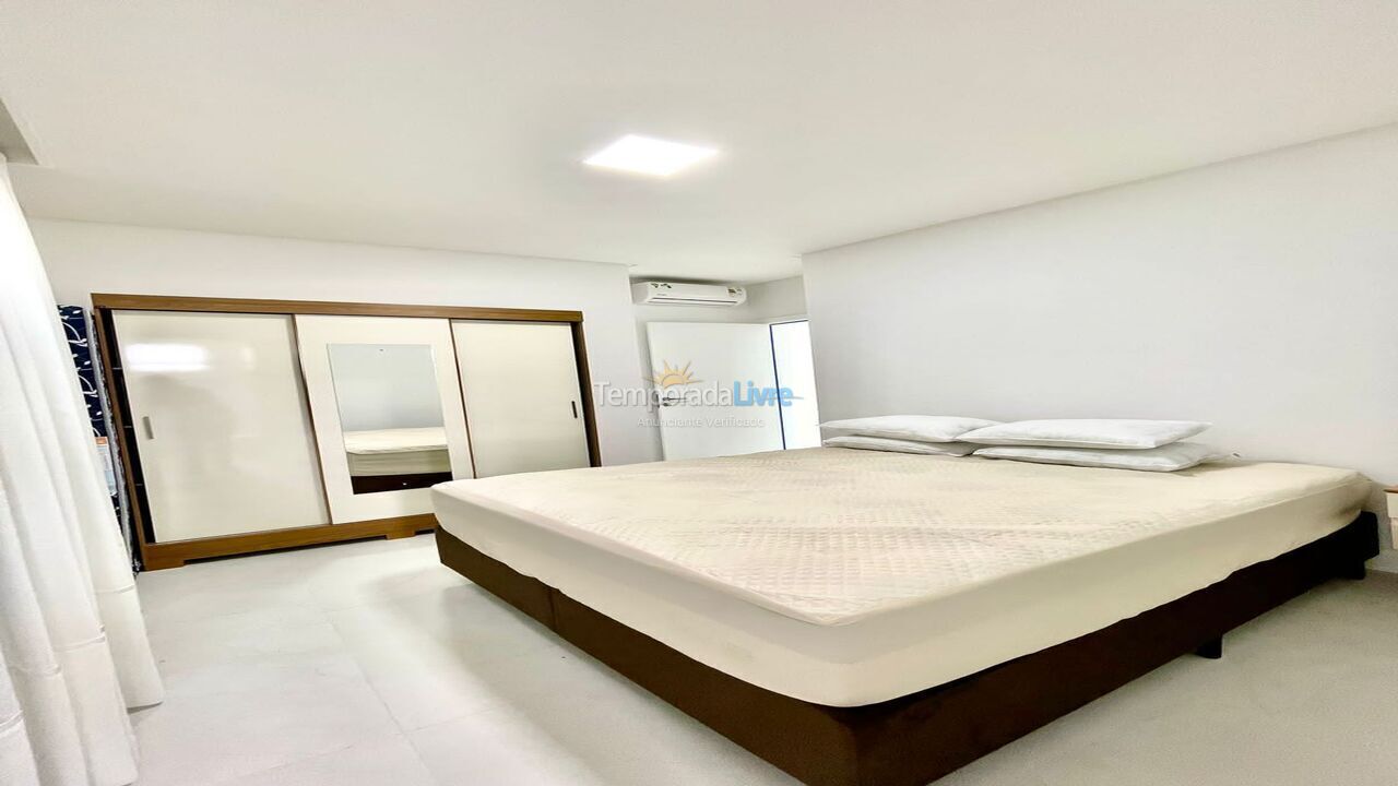 Apartment for vacation rental in Itapema (Meia Praia)