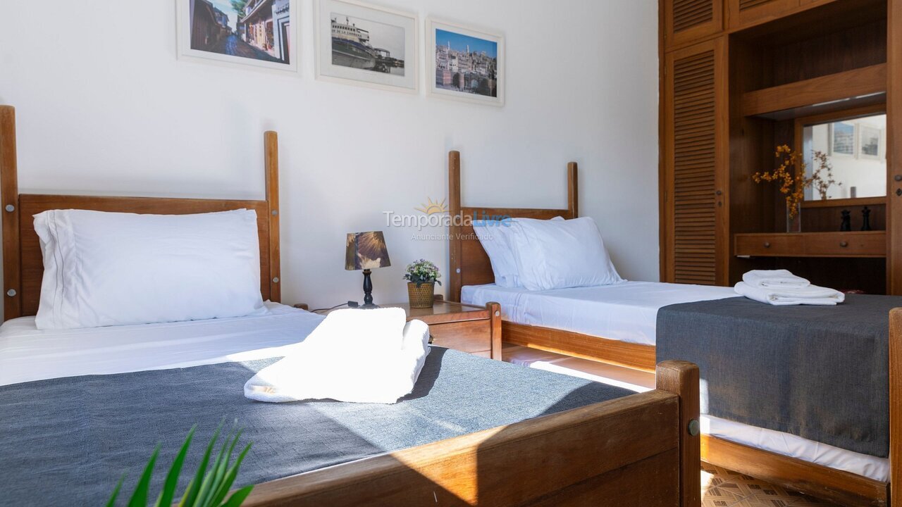 Apartamento para aluguel de temporada em Guarujá (Enseada)