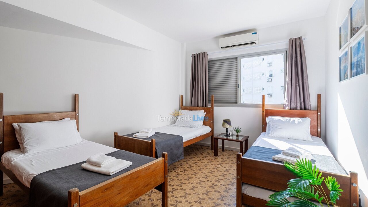 Apartamento para aluguel de temporada em Guarujá (Enseada)