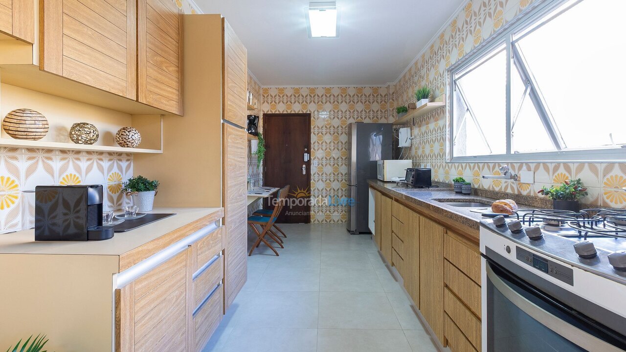 Apartamento para aluguel de temporada em Guarujá (Enseada)