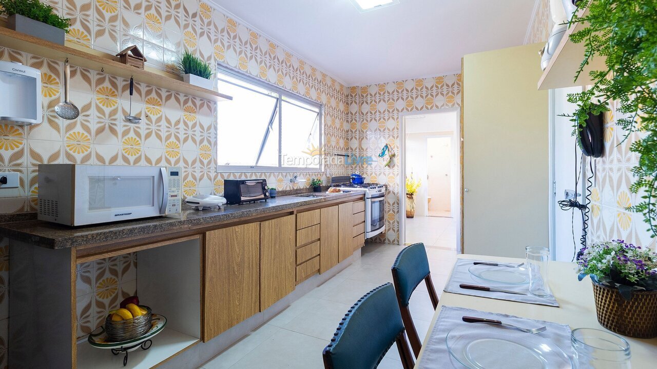 Apartamento para aluguel de temporada em Guarujá (Enseada)
