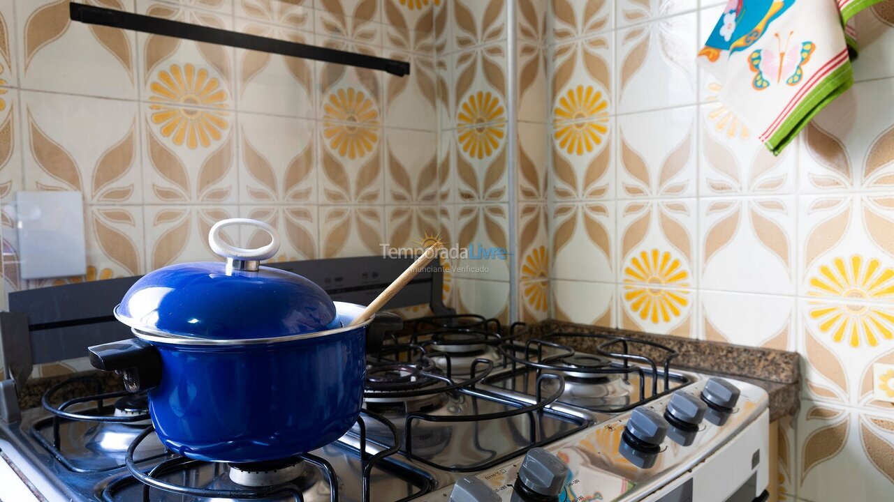 Apartamento para aluguel de temporada em Guarujá (Enseada)