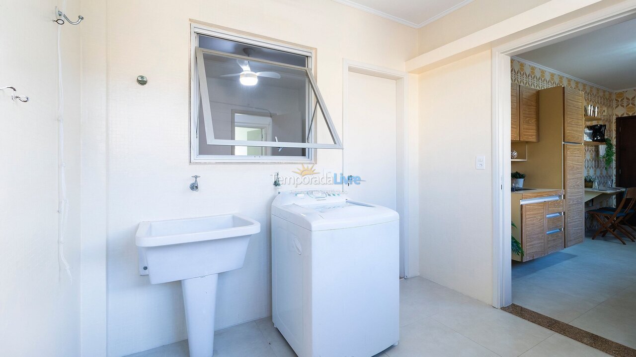 Apartamento para aluguel de temporada em Guarujá (Enseada)