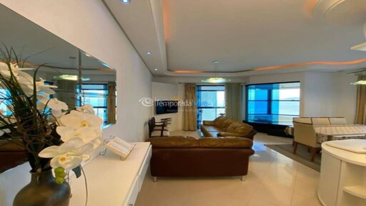 Apartment for vacation rental in Itapema (Meia Praia)