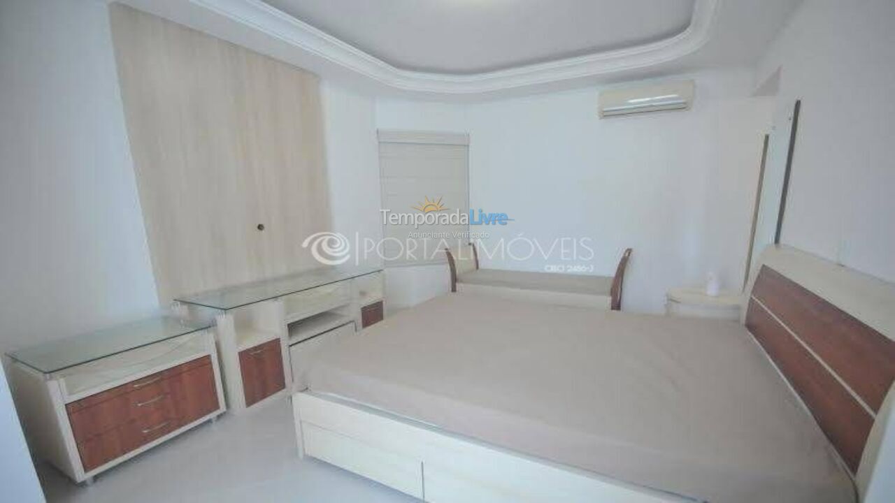 Apartment for vacation rental in Itapema (Meia Praia)