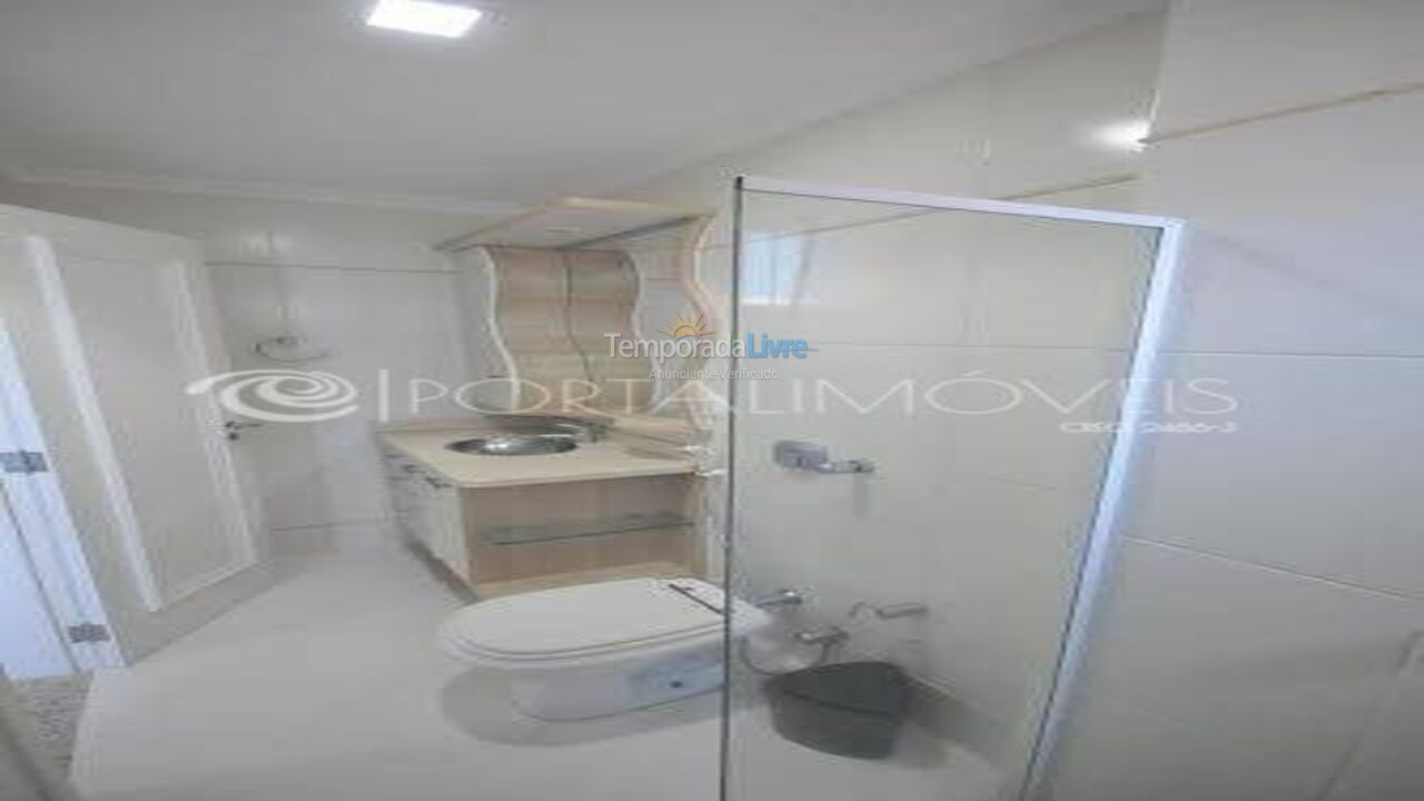 Apartment for vacation rental in Itapema (Meia Praia)