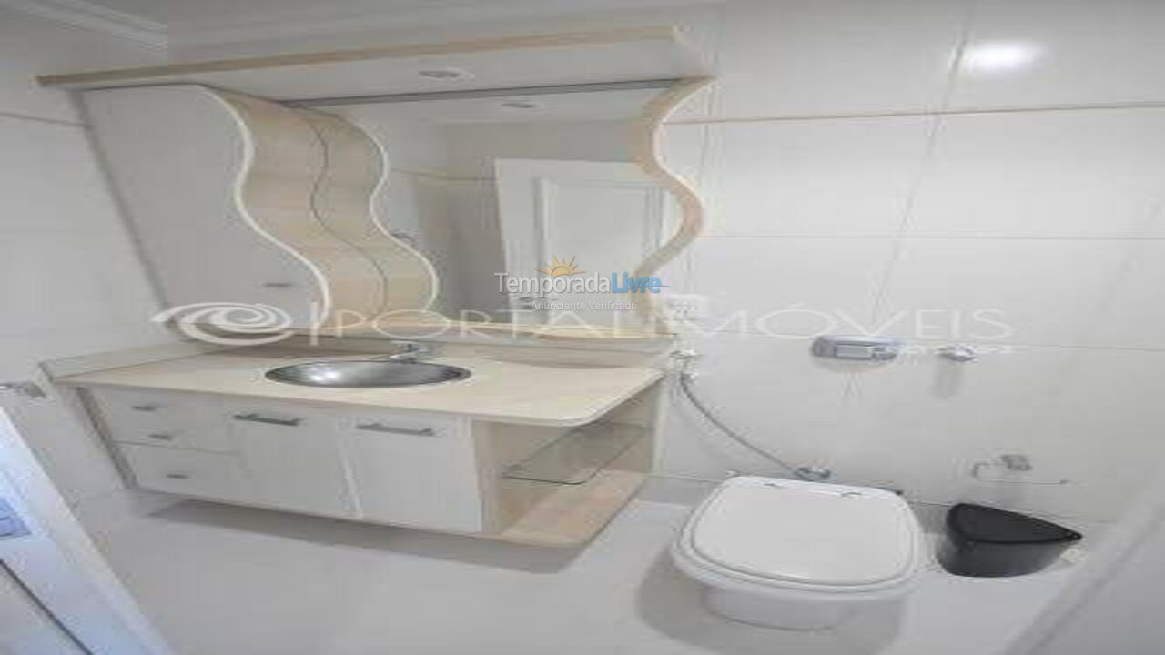 Apartment for vacation rental in Itapema (Meia Praia)
