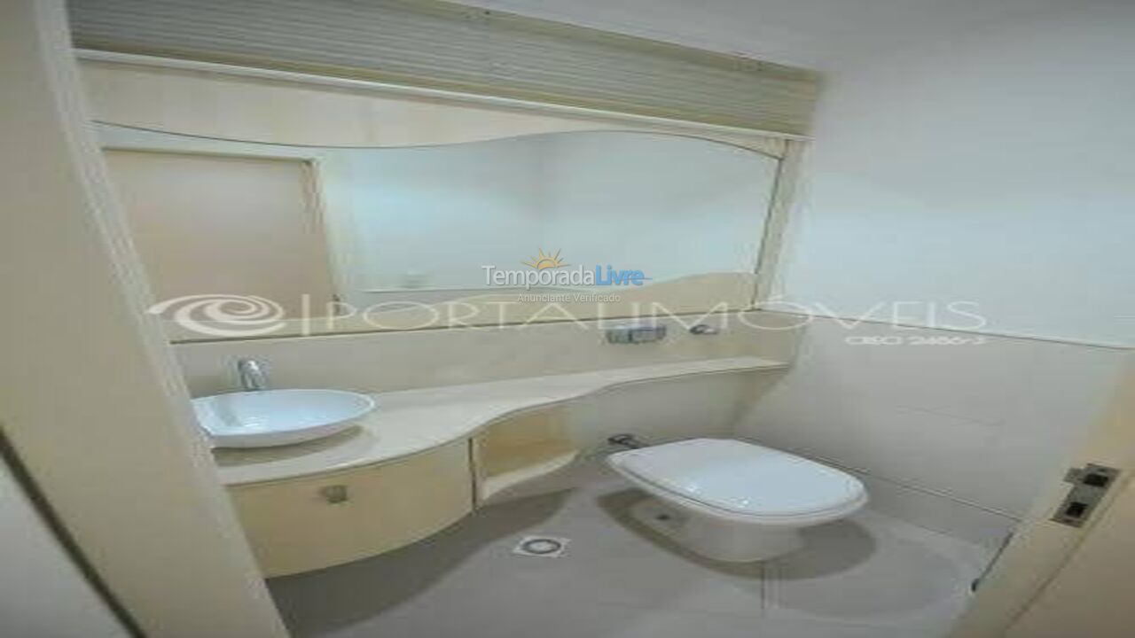 Apartment for vacation rental in Itapema (Meia Praia)