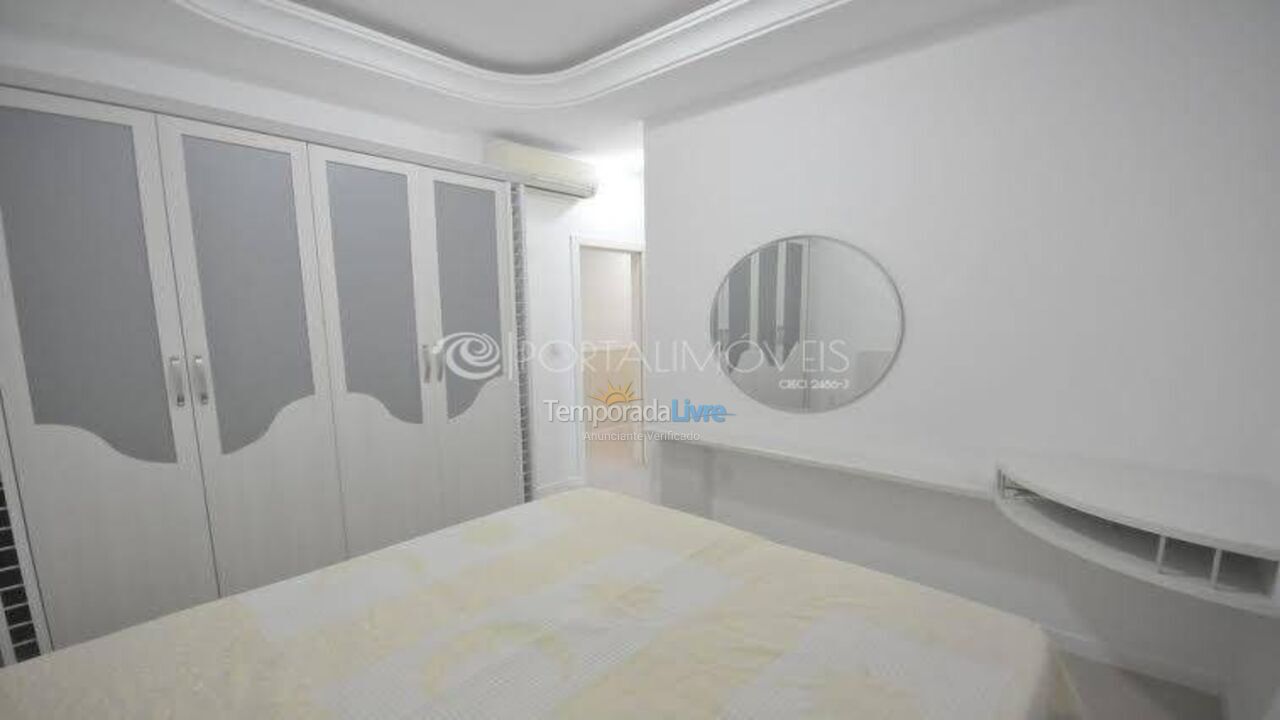 Apartment for vacation rental in Itapema (Meia Praia)