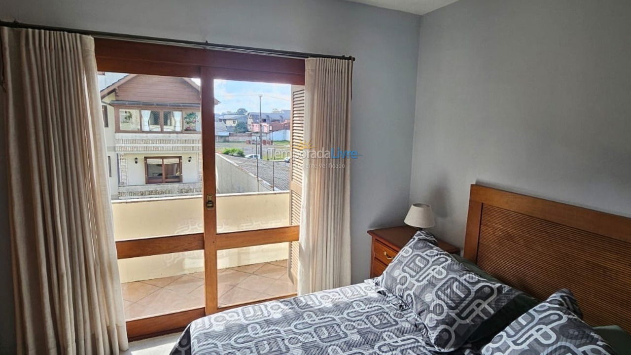 Apartamento para aluguel de temporada em Gramado (Avenida Central)