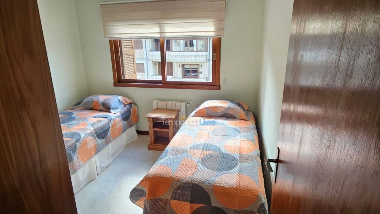 Apartamento para aluguel de temporada em Gramado (Avenida Central)