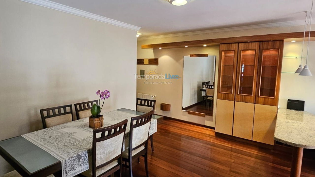 Apartamento para aluguel de temporada em Gramado (Avenida Central)