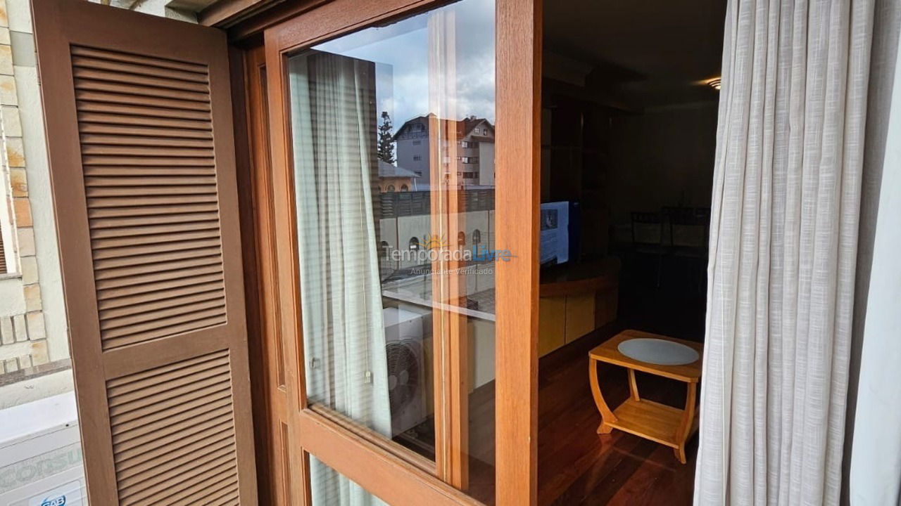 Apartamento para aluguel de temporada em Gramado (Avenida Central)