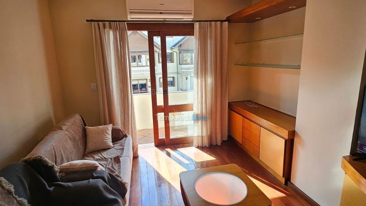 Apartamento para aluguel de temporada em Gramado (Avenida Central)