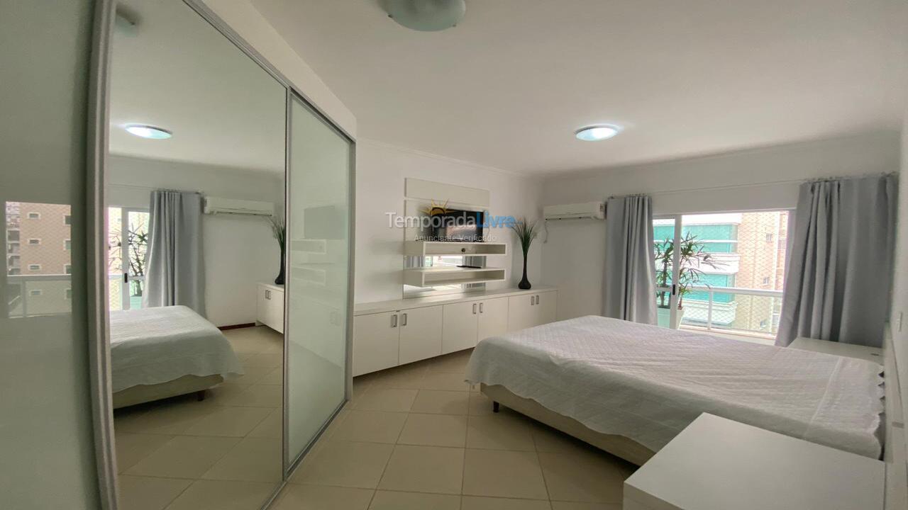 Apartamento para aluguel de temporada em Itapema (Meia Praia)