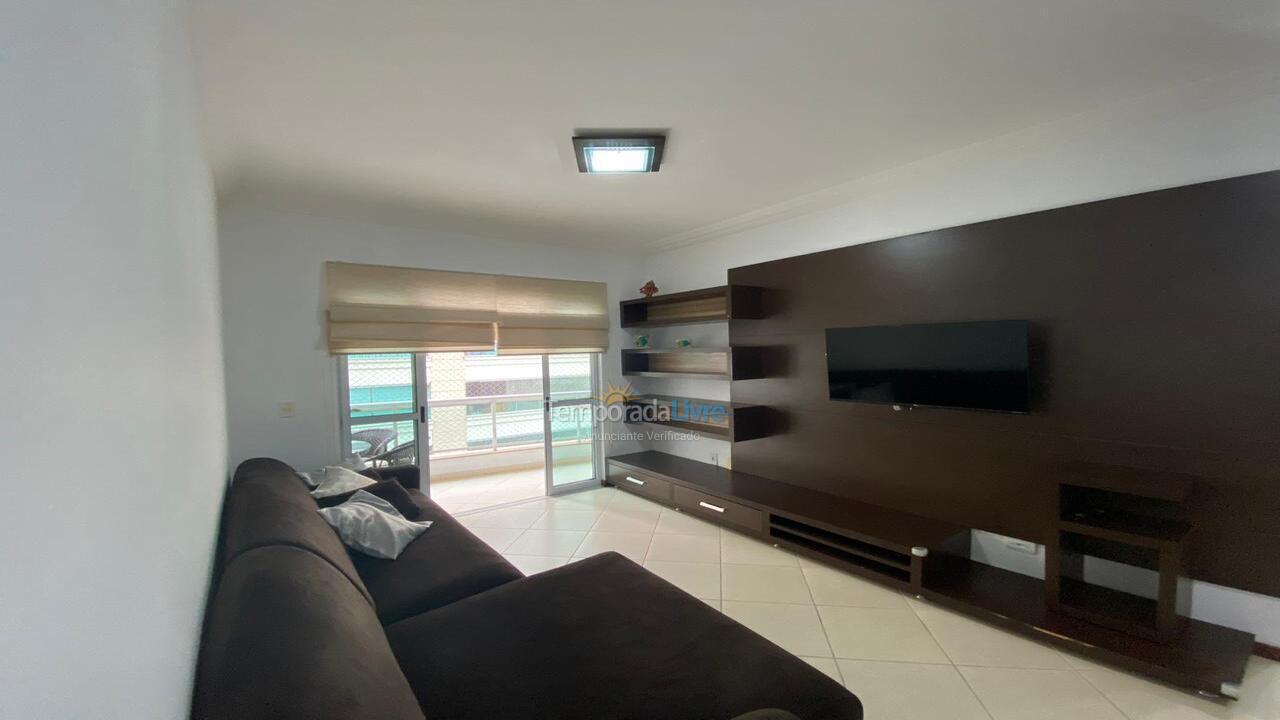 Apartamento para aluguel de temporada em Itapema (Meia Praia)