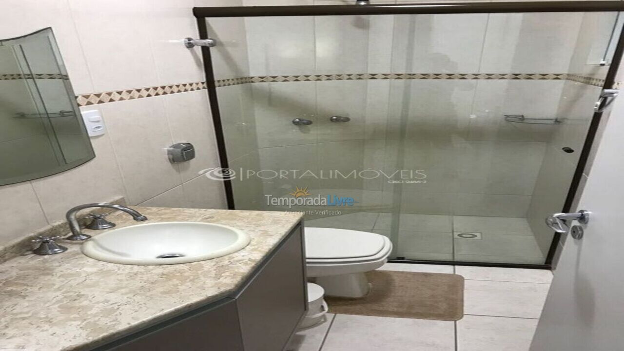 Apartamento para alquiler de vacaciones em Itapema (Meia Praia)