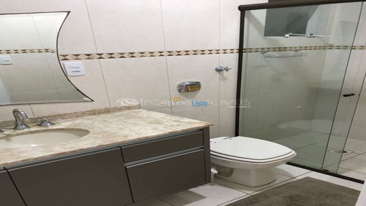 Apartamento para alquiler de vacaciones em Itapema (Meia Praia)