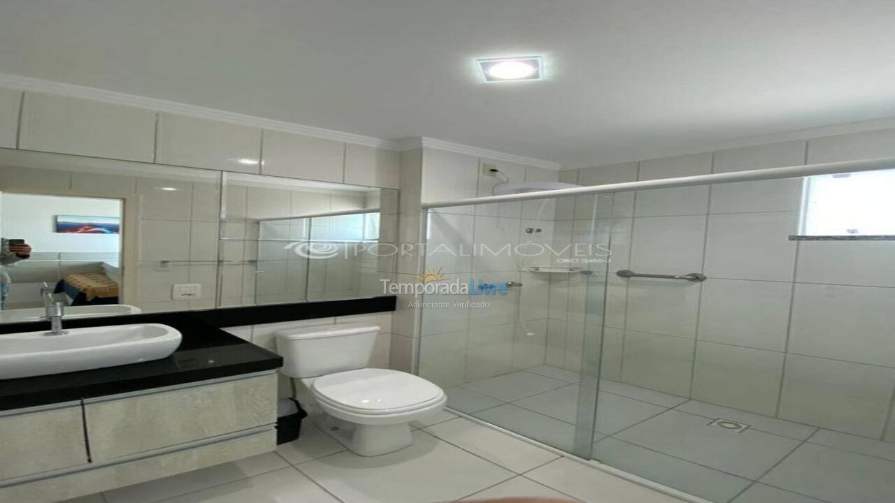 Apartamento para aluguel de temporada em Itapema (Meia Praia)