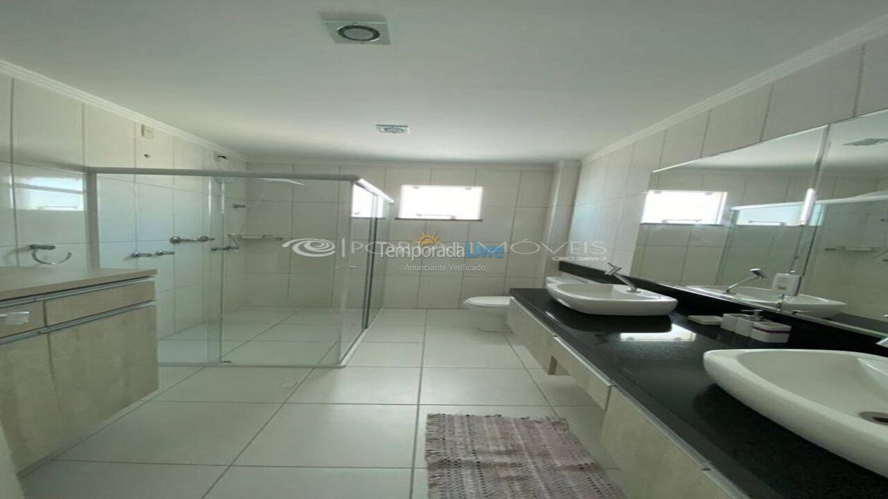 Apartamento para aluguel de temporada em Itapema (Meia Praia)
