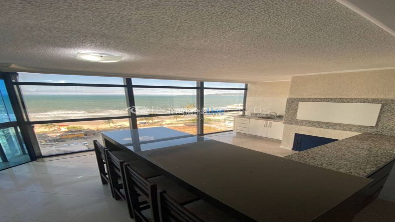 Apartamento para aluguel de temporada em Itapema (Meia Praia)