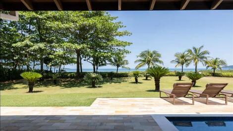 Casa isolada em Guaecá - reveillon 2024 / 2025