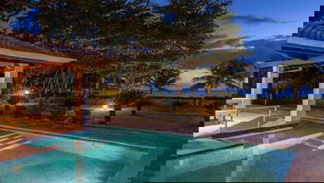 Casa isolada em Guaecá - reveillon 2024 / 2025