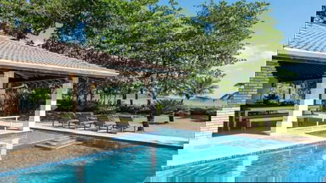 Casa isolada em Guaecá - reveillon 2024 / 2025