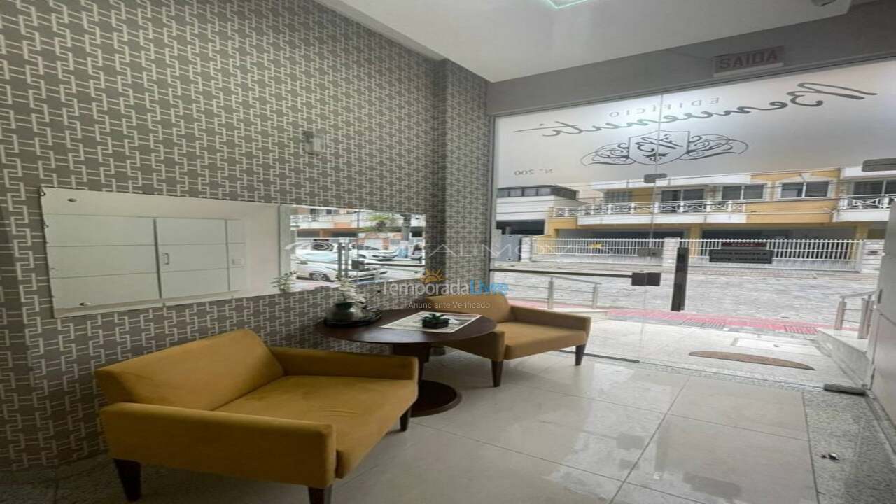 Apartamento para aluguel de temporada em Itapema (Meia Praia)