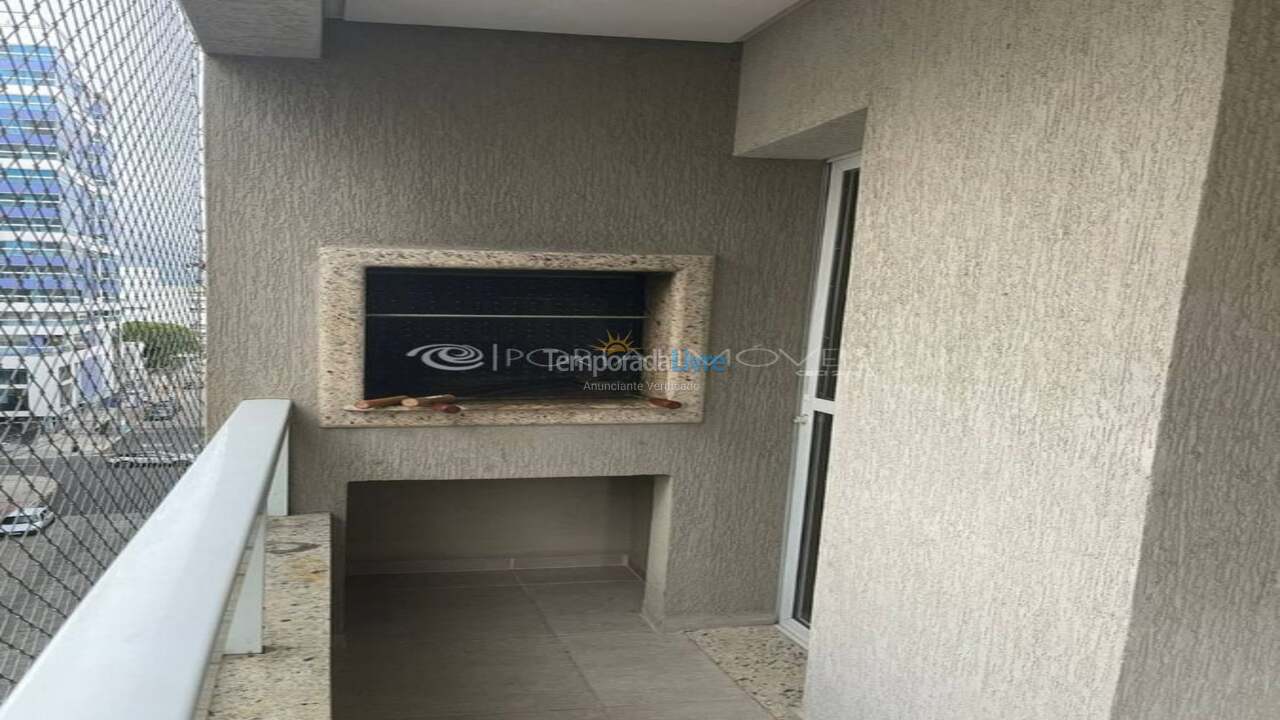 Apartamento para aluguel de temporada em Itapema (Meia Praia)